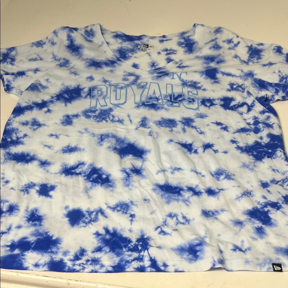 Genuine Merchandise 2XL Blue KC Royals Tye Dye Short Sleeve V Neck T